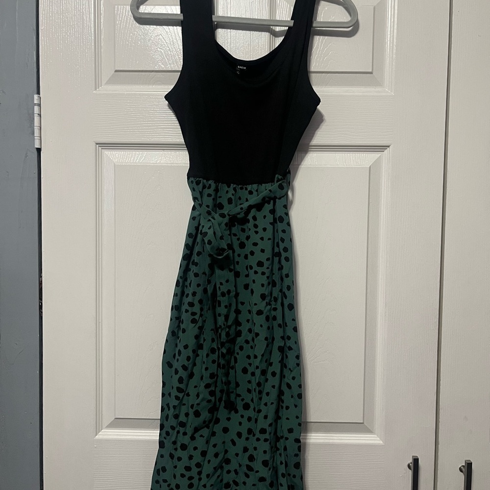 SHEIN Black and Green Maxi Dress